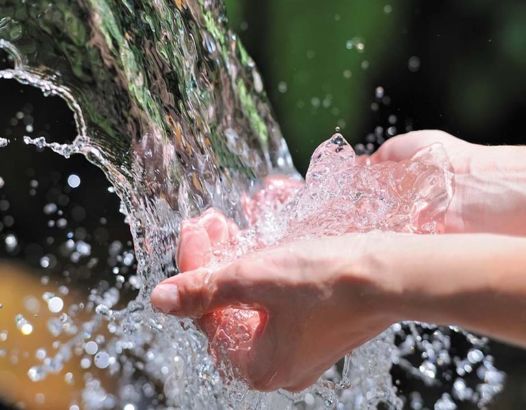 limpieza de cisterna de agua-compressed